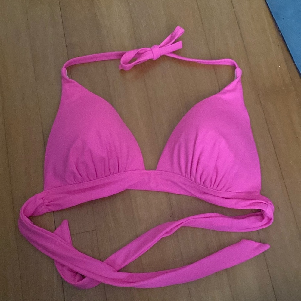 Pink Victoria Secret Bikini Top. Size L.